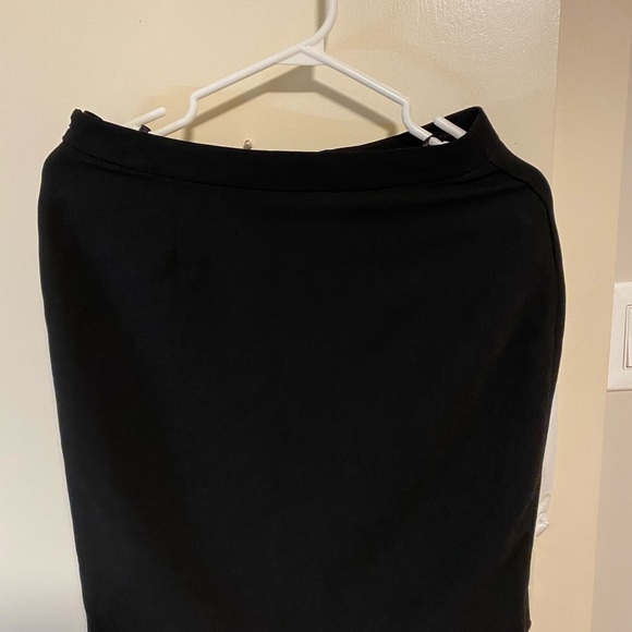 Ralph Lauren Side-vent Skirt - Picture 3 of 3